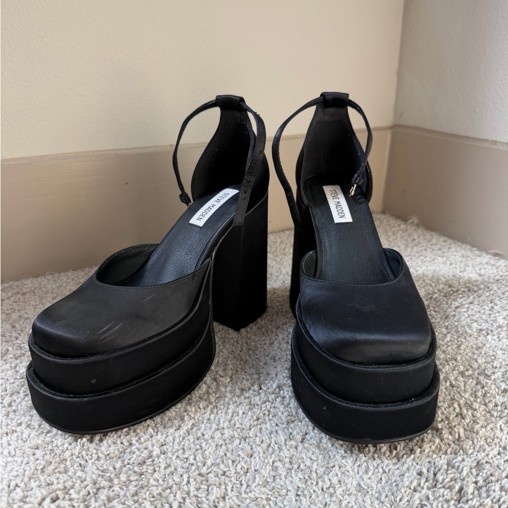 Steve Madden Black Platform Heels